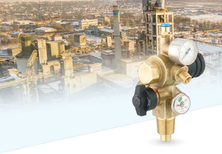 Valves with integrated Pressure Regulator